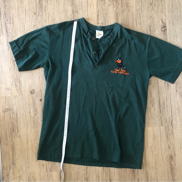 Daffy Duck green shirt Large - Picture 3 of 4